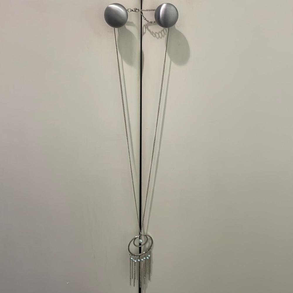 Long turquoise pearl necklace